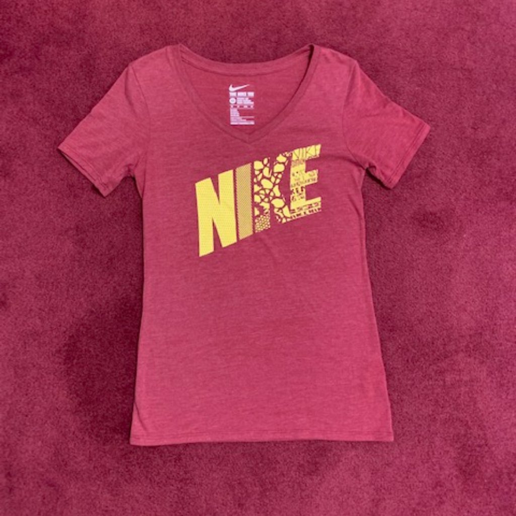Nike Womens Cut Athletic Tee Womens Xs